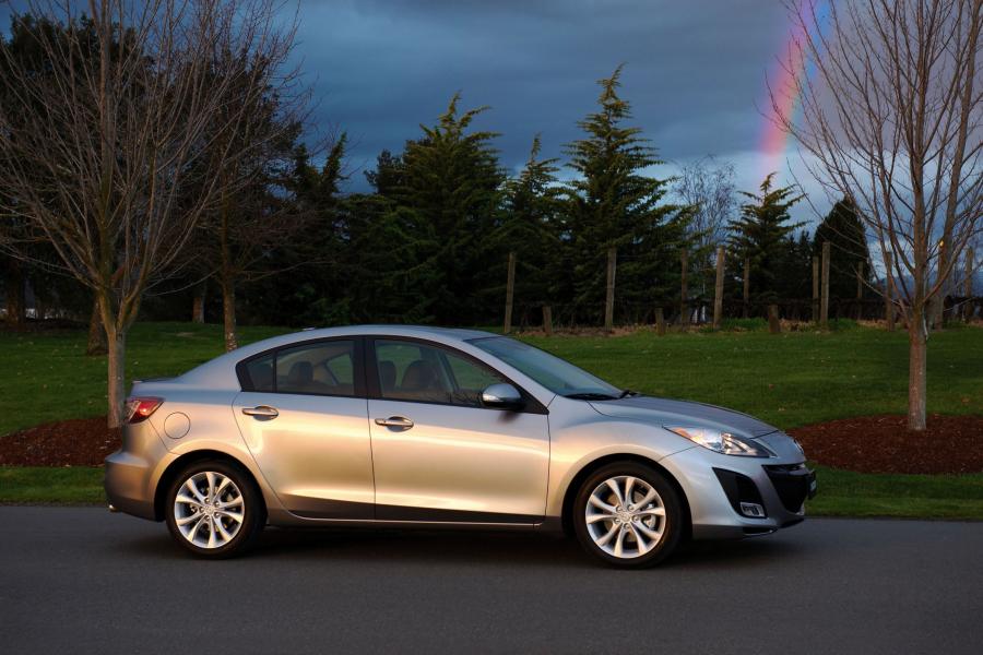  Mazda3 Sedan 2008 года  (фото 48 из 81)